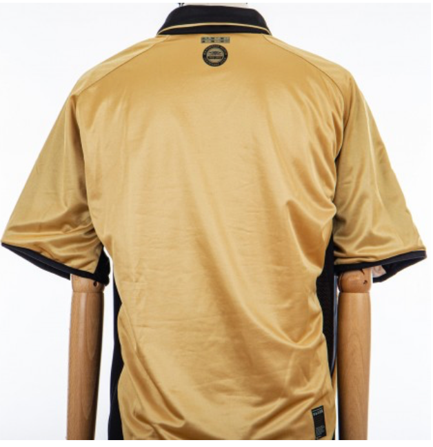 Manchester United 2001-02 Gold Third Kit | Iconic Retro Jersey with Vodafone Sponsor