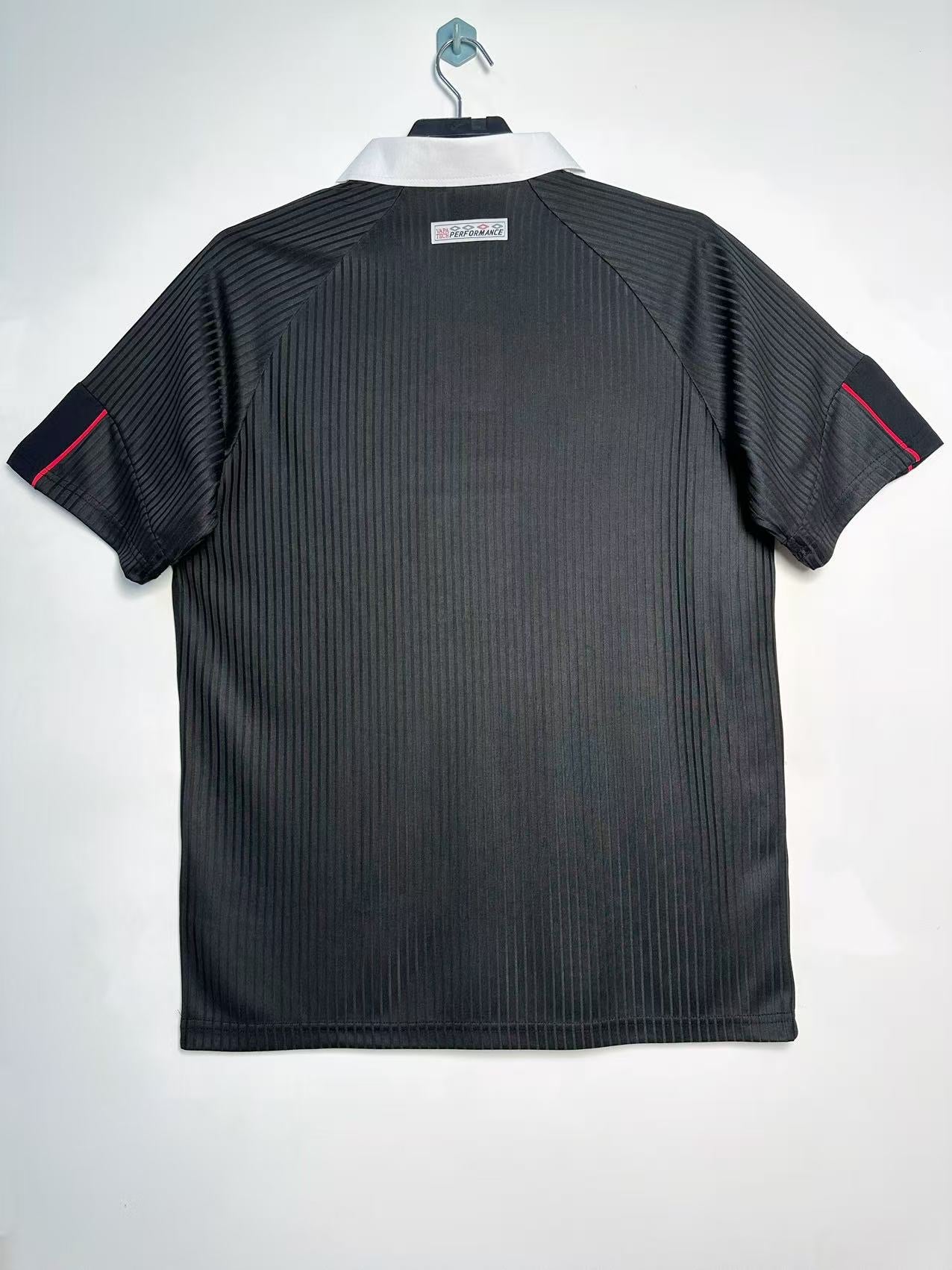 England 1998 Black Retro Football Shirt – 90s Three Lions World Cup Era Jersey