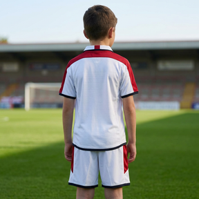 Kids England 2004 Home Kids Retro Football Kit | Custom Name & Number Youth Soccer Set | Classic England Shirt and Shorts
