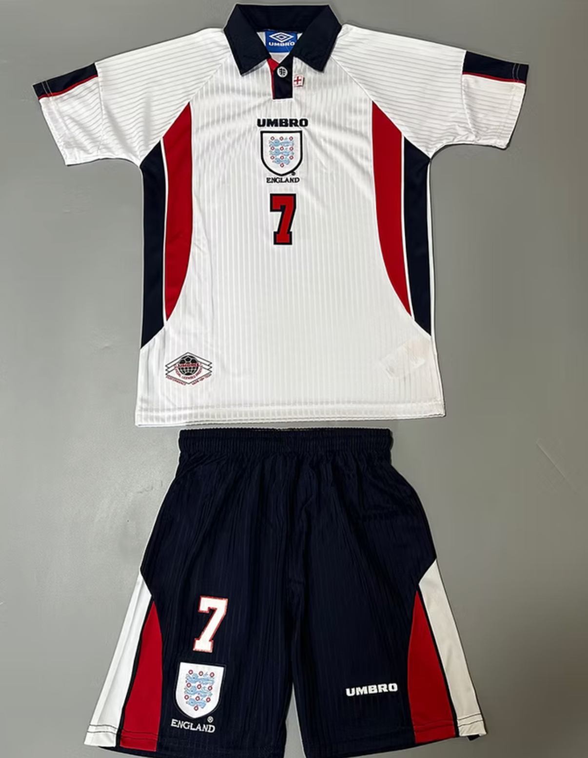 England Custom Kit Kids Beckham England 1998 Retro Football Kit – (Custom Name & Number A