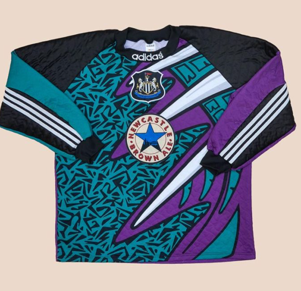 Vintage style Newcastle United Goalkeeper away Jersey – Rare Vintage Brown Ale Sponsor Shirt