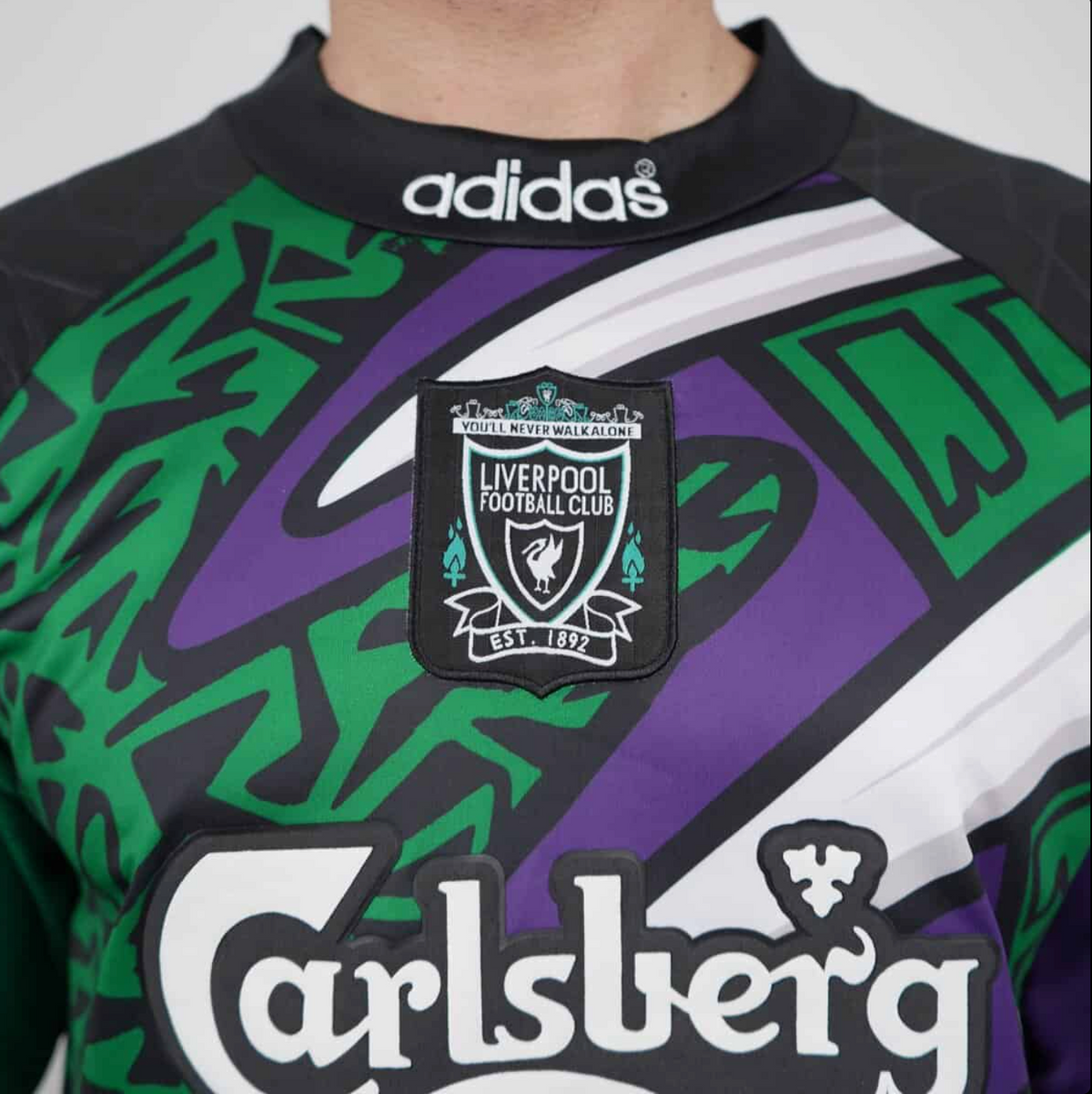 Liverpool 1995–96 Goalkeeper Shirt – Retro Carlsberg Keeper Jersey (Green/Purple/Black Classic)