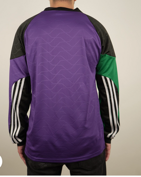 Liverpool 1995–96 Goalkeeper Shirt – Retro Carlsberg Keeper Jersey (Green/Purple/Black Classic)