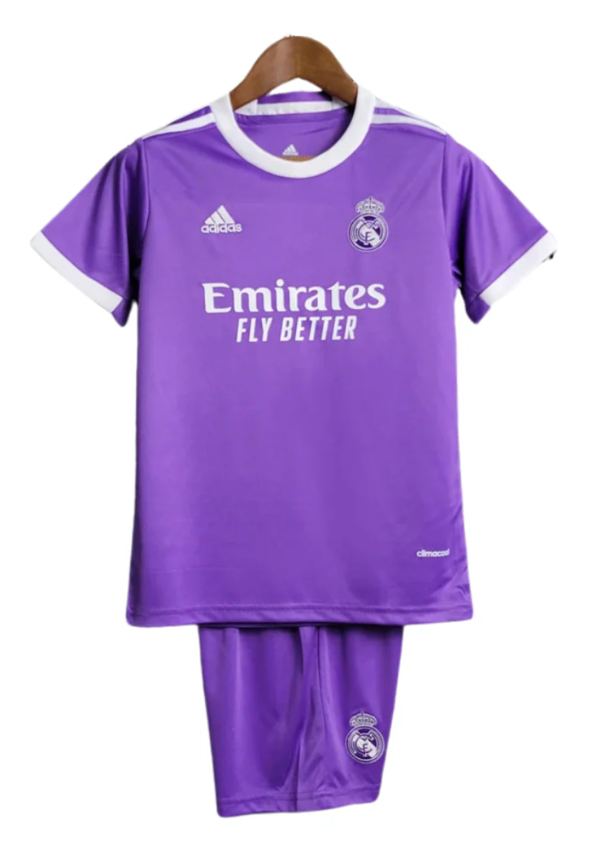 Kids Ronaldo 16/17 purple champions leauge football shirt| children's CR7 football kit