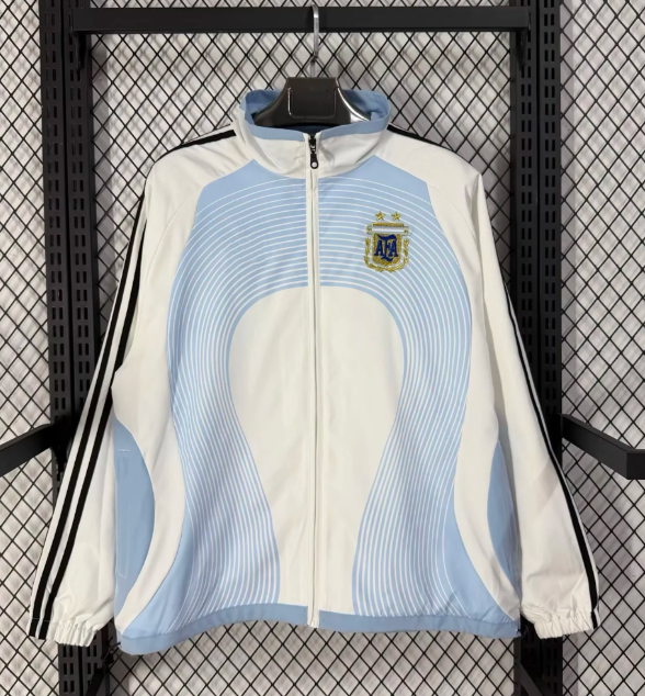 Mens vintage Argentina 2006 tracksuit Jacket | Classic Messi Football Jacket | Vintage Argentina Zip Up Training Top