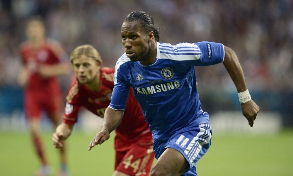 Chelsea 2012 UCL Final Edition football shirt rear and detail view
