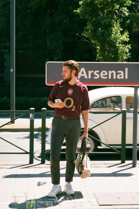 Arsenal 2005/06 Highbury Redcurrant Shirt – Henry / Pires Retro Jersey
